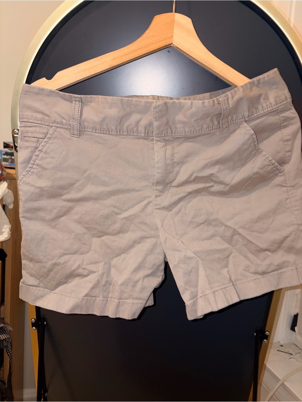 Classic Women's Casual Cotton Shorts - Light Khaki